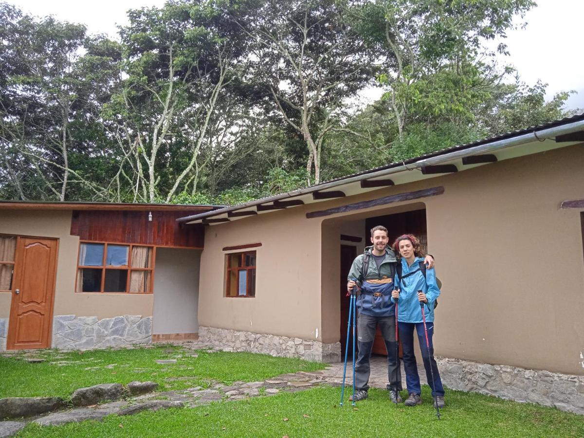 Lia B&B Lucmabamba Sahuayaco Luaran gambar