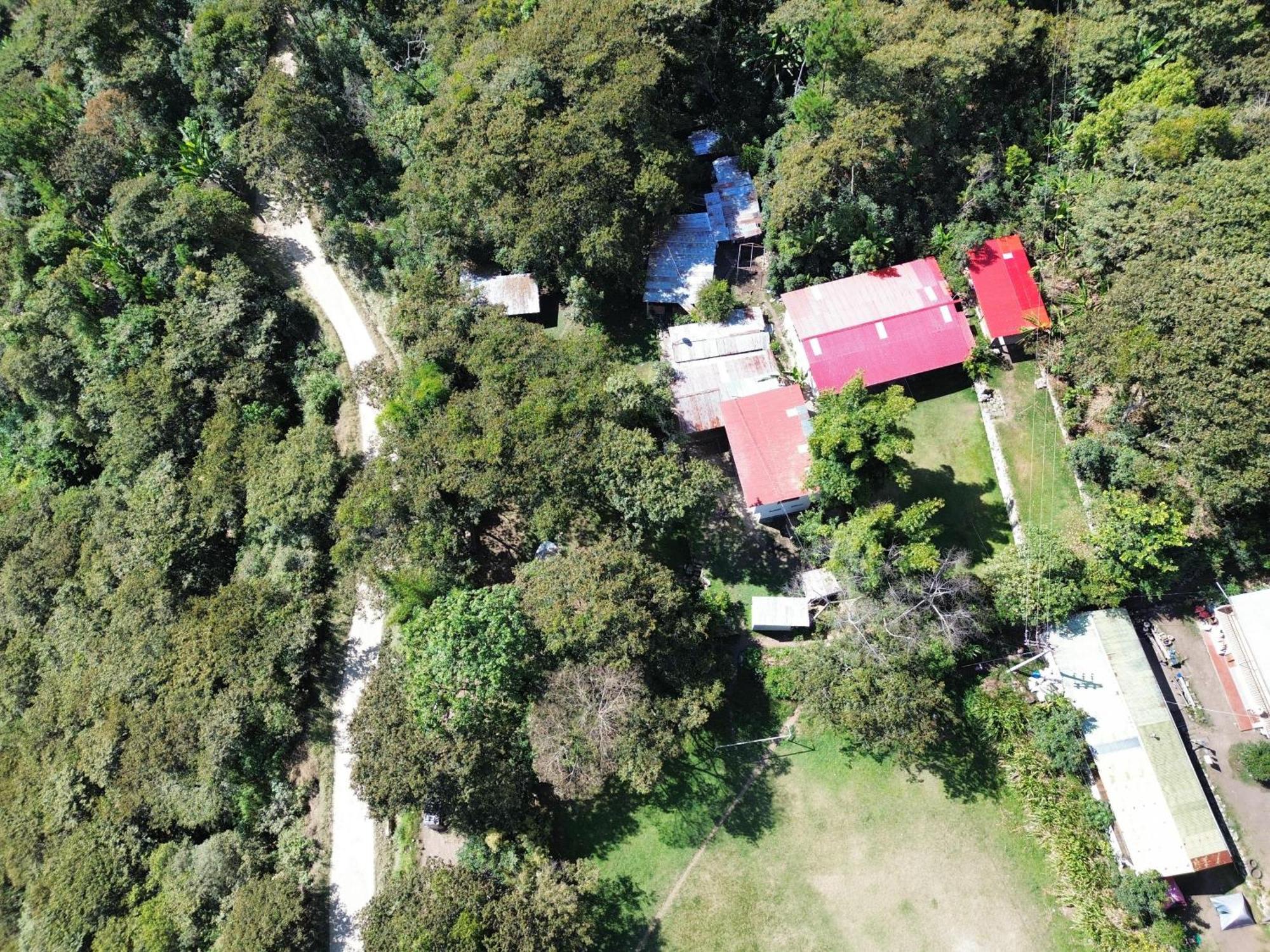 Lia B&B Lucmabamba Sahuayaco Luaran gambar
